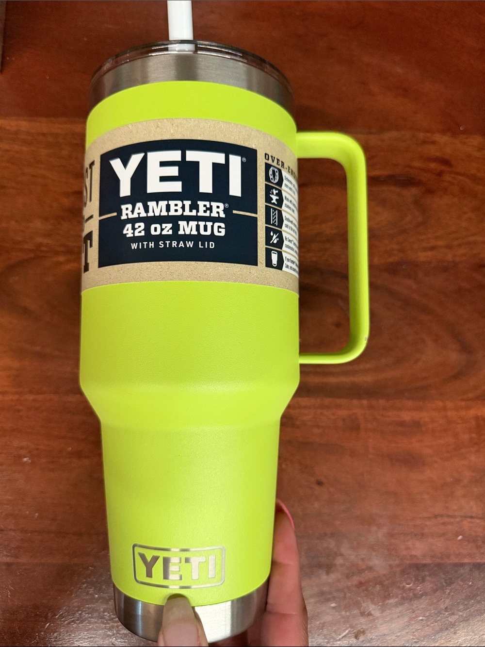 YETI Rambler 35 oz Tumbler with Handle and Straw Lid in Charteuse